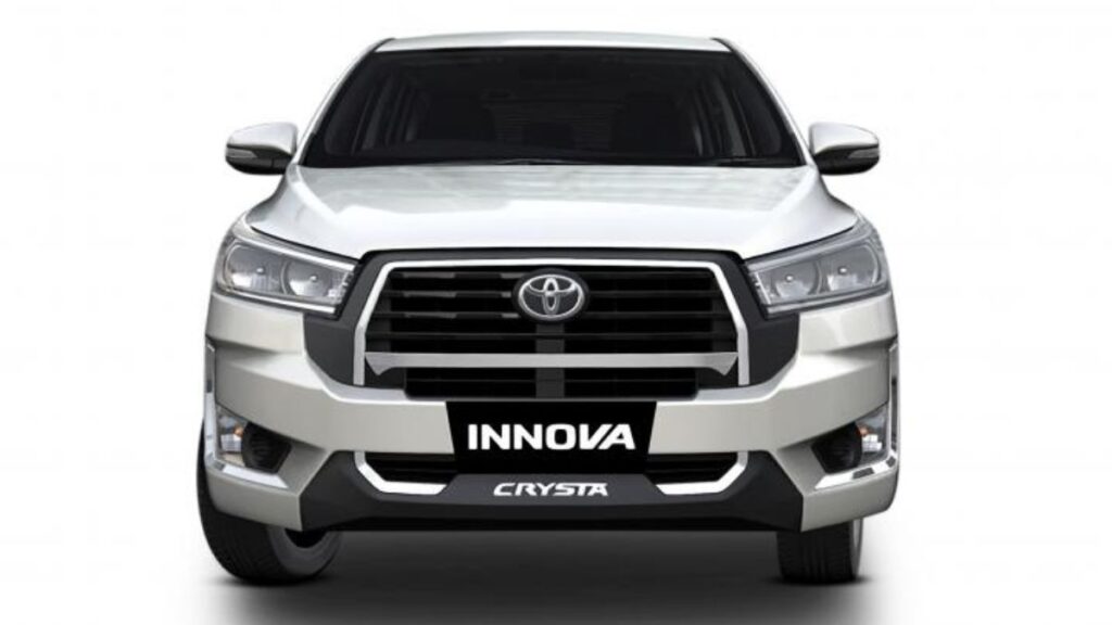 Toyota Innova Crysta GX Plus: इतने सारे शानदार फीचर्स के साथ टोयोटा की नई  कार ने मार्केट में किया एंट्री! - carjaankar.com